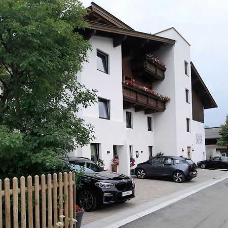 Appartementhaus Huettenberger エルフェンドルフ エクステリア 写真