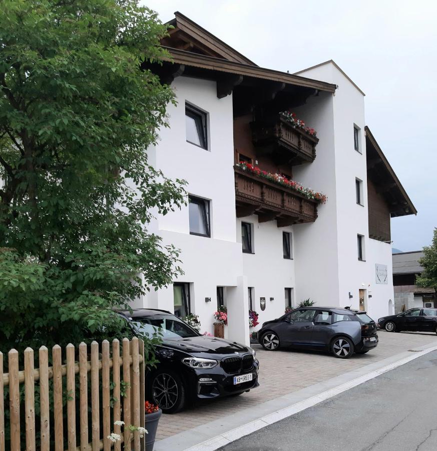 Appartementhaus Huettenberger エルフェンドルフ エクステリア 写真