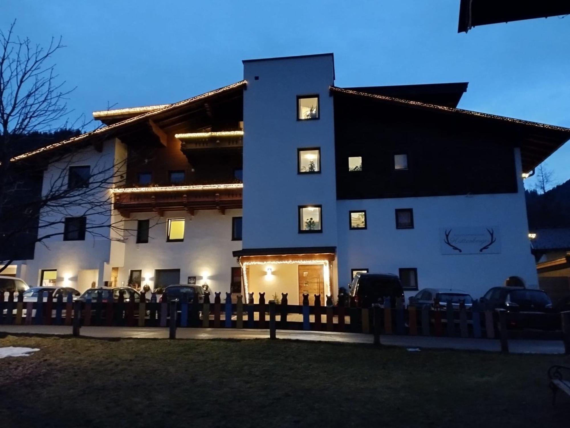 Appartementhaus Huettenberger エルフェンドルフ エクステリア 写真