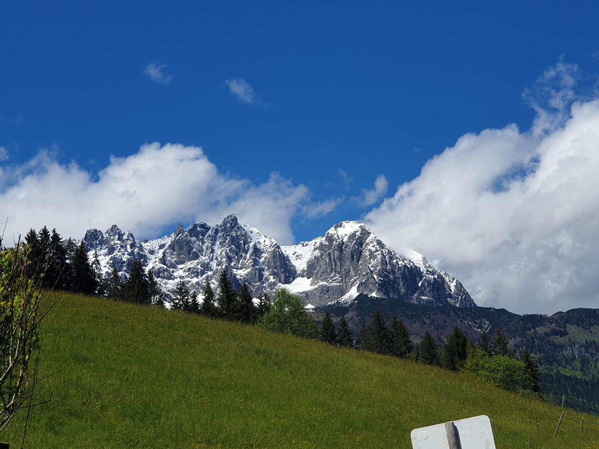 Appartementhaus Huettenberger エルフェンドルフ エクステリア 写真