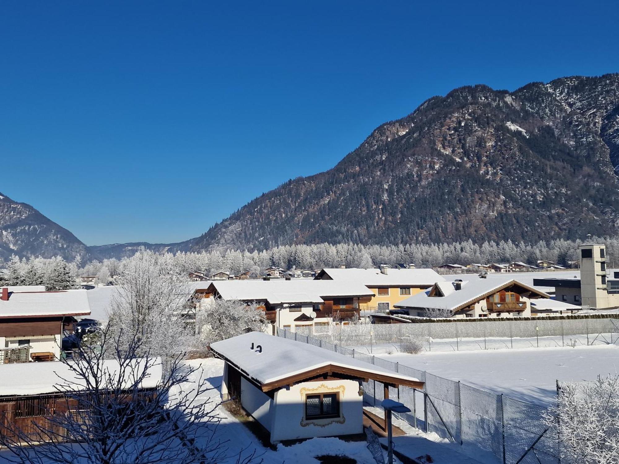 Appartementhaus Huettenberger エルフェンドルフ エクステリア 写真